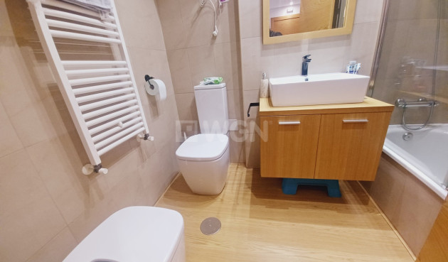 Odsprzedaż - Mieszkanie w bloku - Hacienda Riquelme Golf Resort - Inland