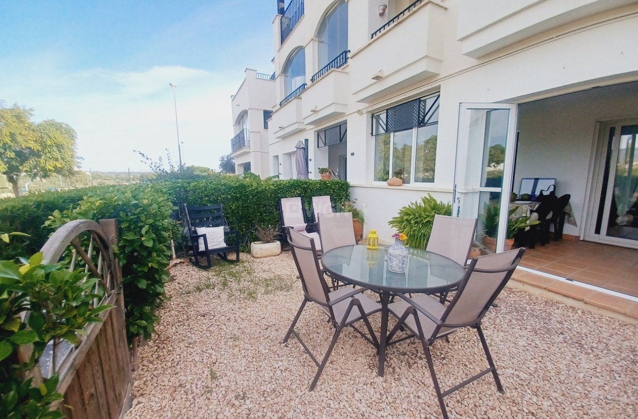 Odsprzedaż - Mieszkanie w bloku - Hacienda Riquelme Golf Resort - Inland