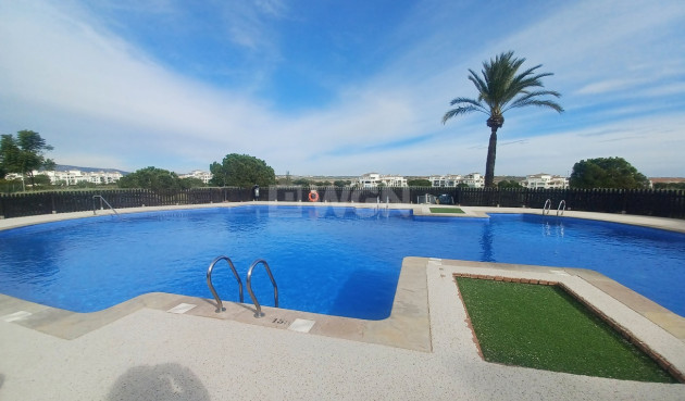 Odsprzedaż - Mieszkanie w bloku - Hacienda Riquelme Golf Resort - Inland