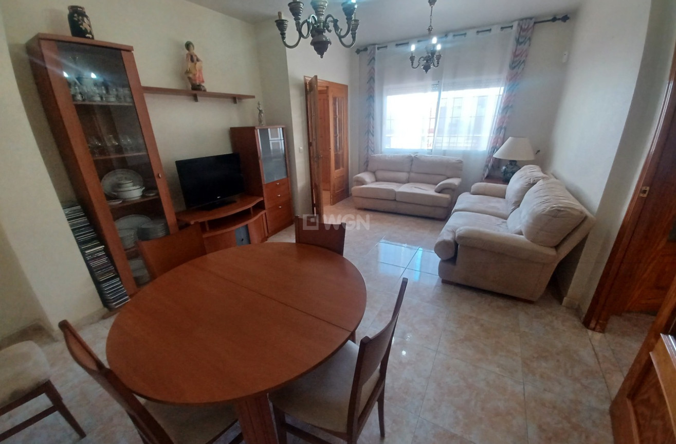 Odsprzedaż - Kamienica - Roldan - Inland