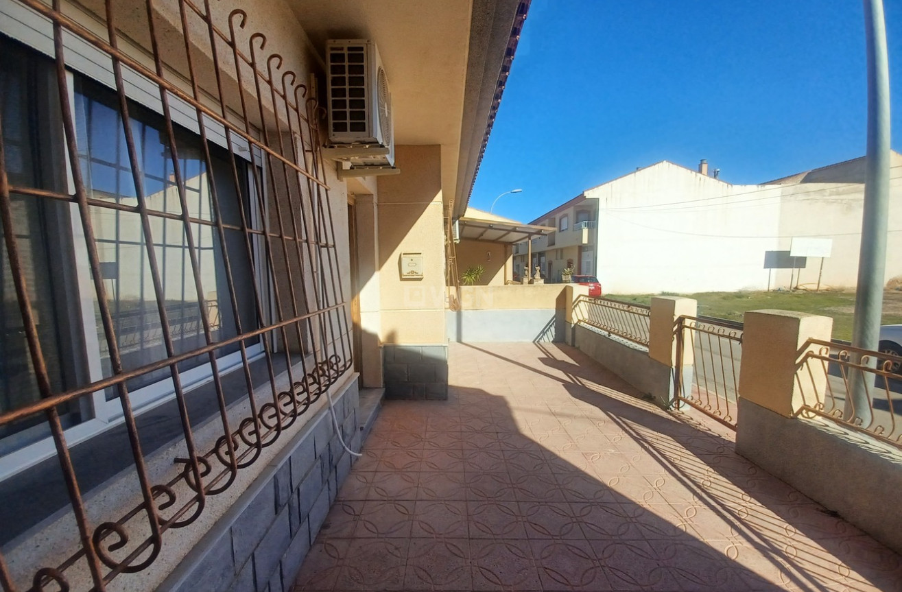 Odsprzedaż - Kamienica - Roldan - Inland