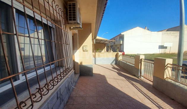 Odsprzedaż - Kamienica - Roldan - Inland