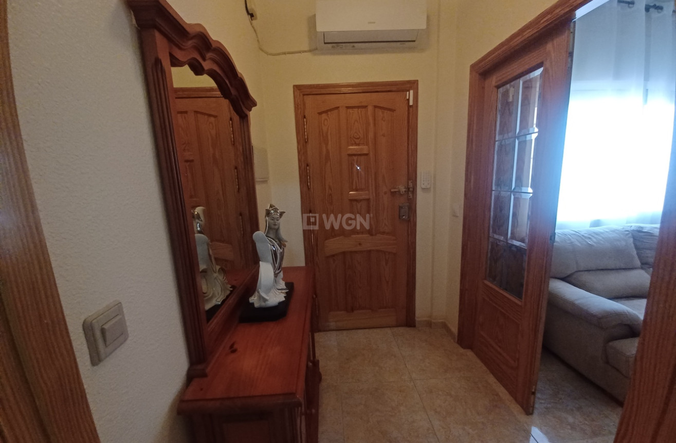 Odsprzedaż - Kamienica - Roldan - Inland