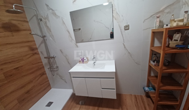 Odsprzedaż - Kamienica - Roldan - Inland