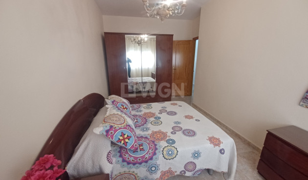 Odsprzedaż - Kamienica - Roldan - Inland