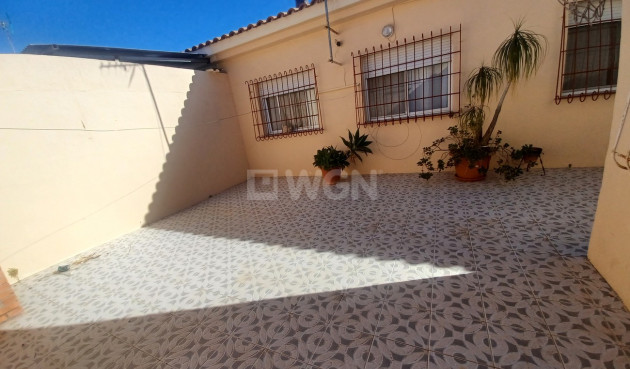 Odsprzedaż - Kamienica - Roldan - Inland