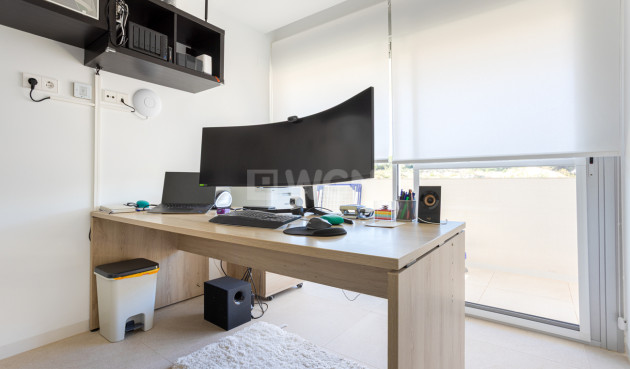 Odsprzedaż - Daszek - Torrevieja - Los Balcones