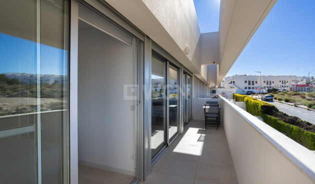 Odsprzedaż - Daszek - Torrevieja - Los Balcones