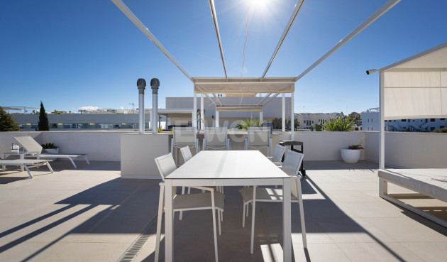 Odsprzedaż - Daszek - Torrevieja - Los Balcones