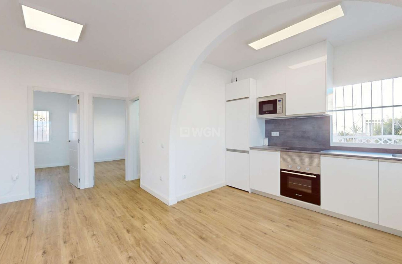 Odsprzedaż - Bungalow - Orihuela - Inland