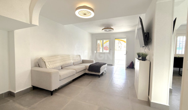 Odsprzedaż - Villa - Orihuela - Inland