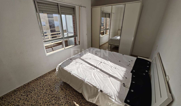 Odsprzedaż - Mieszkanie w bloku - Salinas - Inland