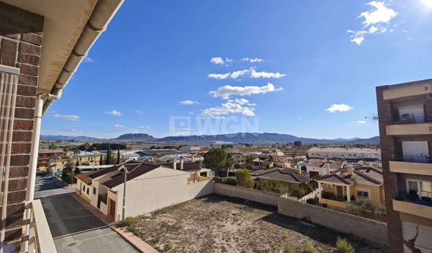 Odsprzedaż - Mieszkanie w bloku - Salinas - Inland