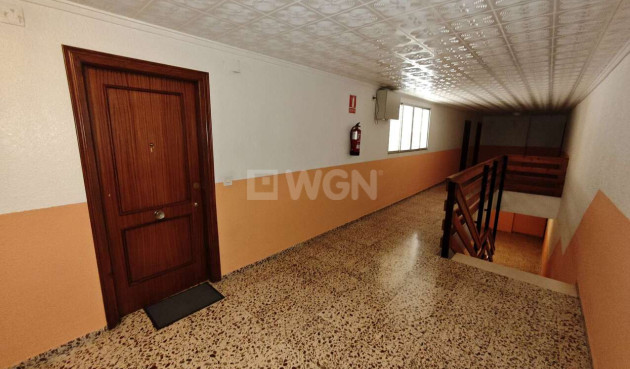 Odsprzedaż - Mieszkanie w bloku - Salinas - Inland