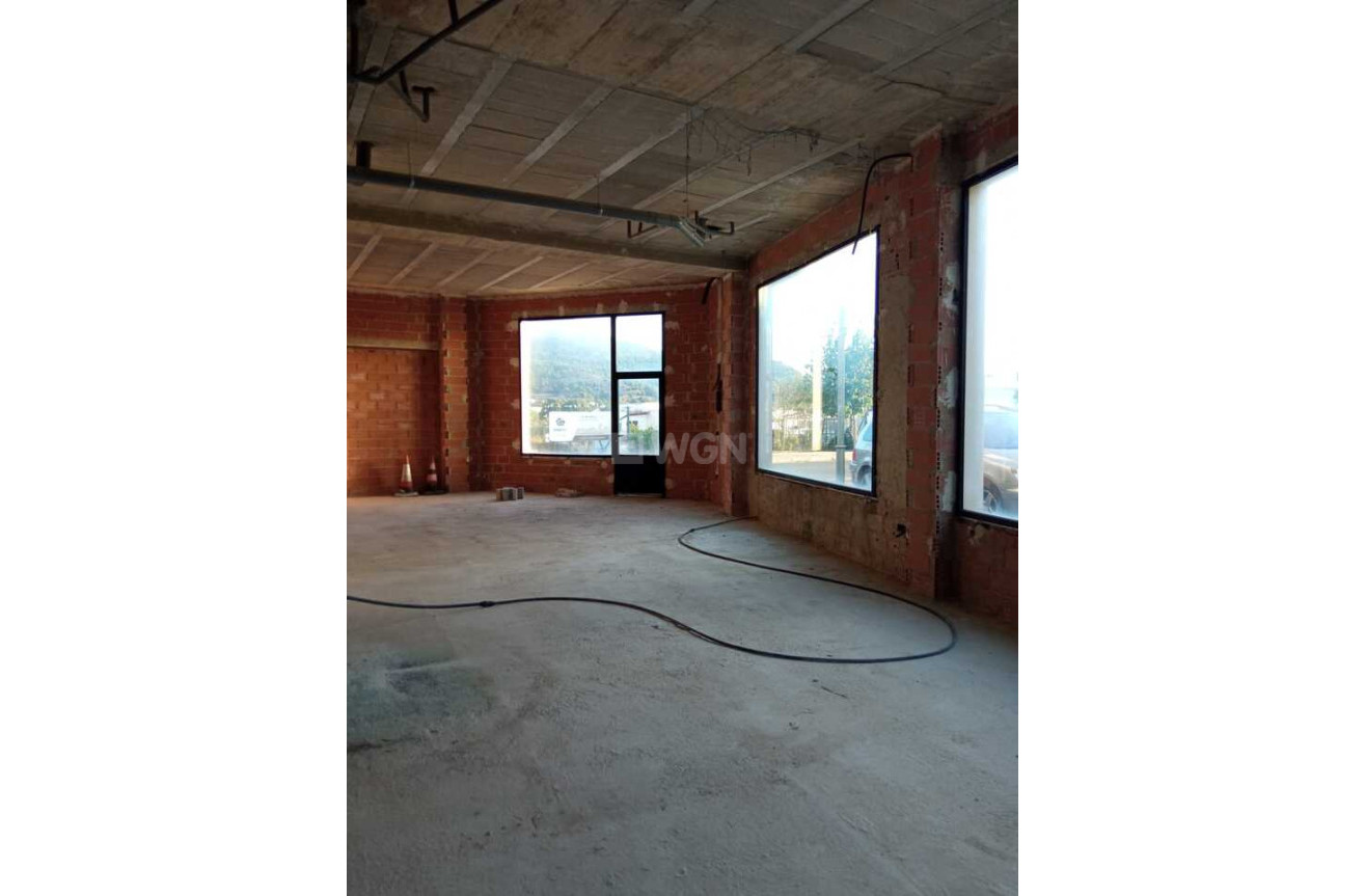 Odsprzedaż - Reklama w telewizji - Jalón - Inland