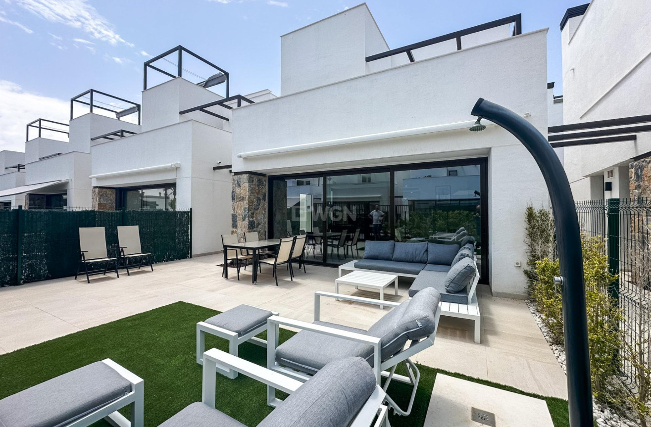 Odsprzedaż - Villa - Los Alcázares - Dolores de Pacheco-Santa Rosalía
