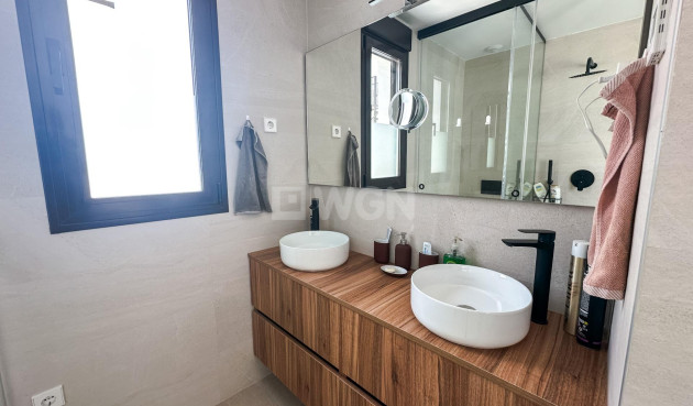 Odsprzedaż - Villa - Los Alcázares - Dolores de Pacheco-Santa Rosalía