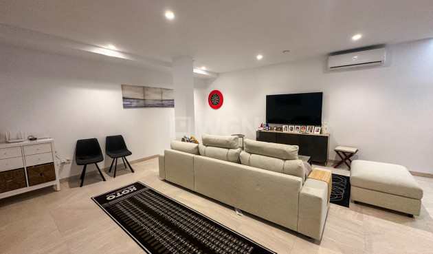 Odsprzedaż - Villa - Los Alcázares - Dolores de Pacheco-Santa Rosalía