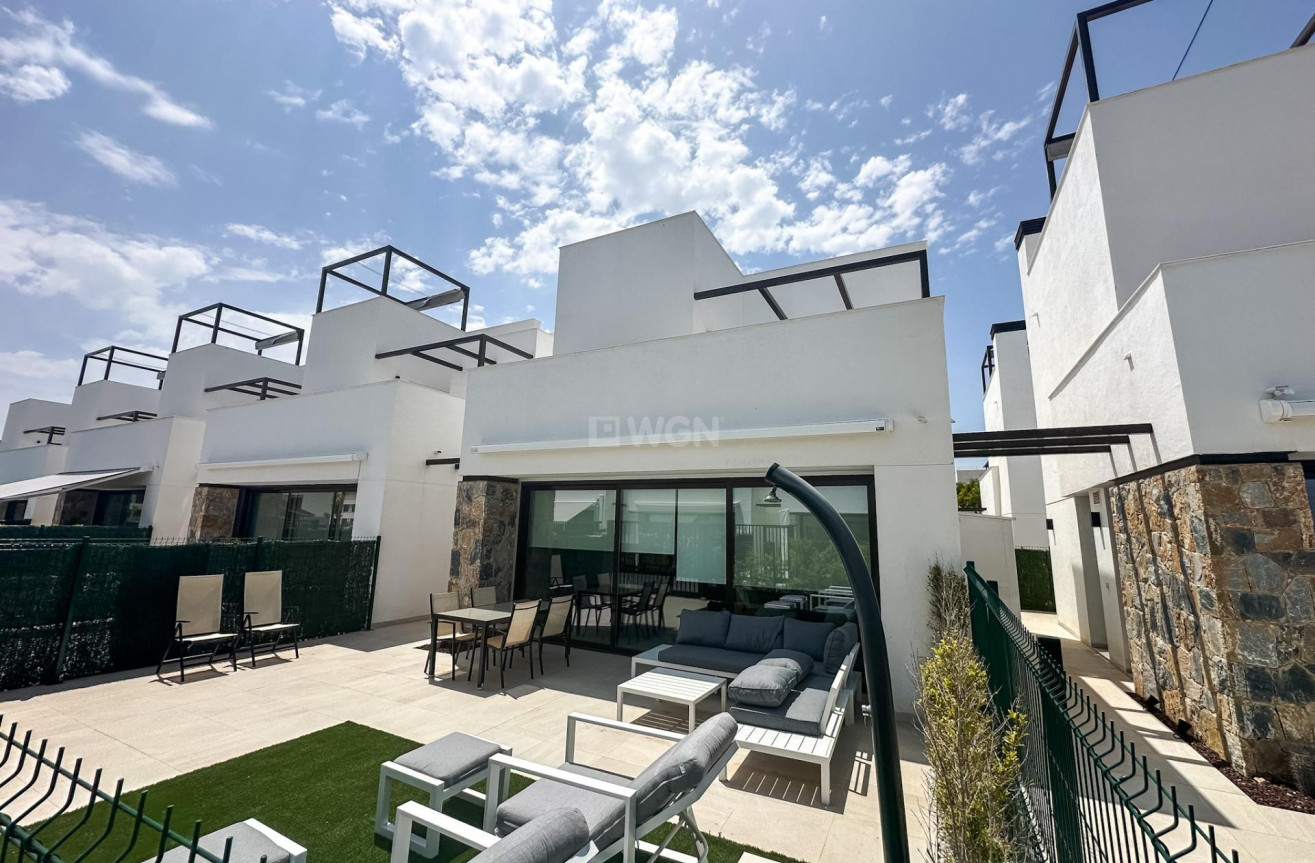 Odsprzedaż - Villa - Los Alcázares - Dolores de Pacheco-Santa Rosalía