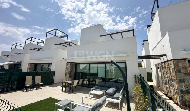 Odsprzedaż - Villa - Los Alcázares - Dolores de Pacheco-Santa Rosalía