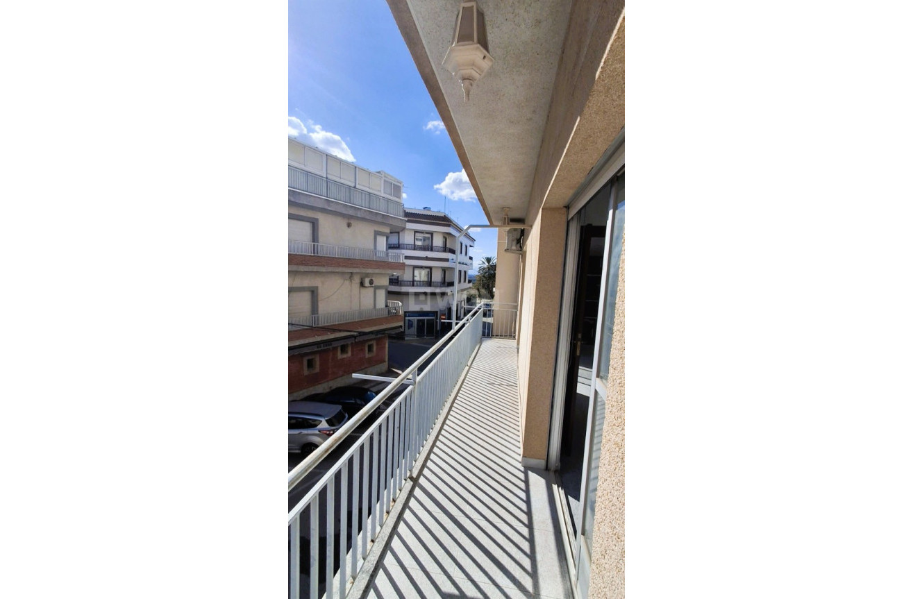 Odsprzedaż - Kamienica - Abanilla - Inland