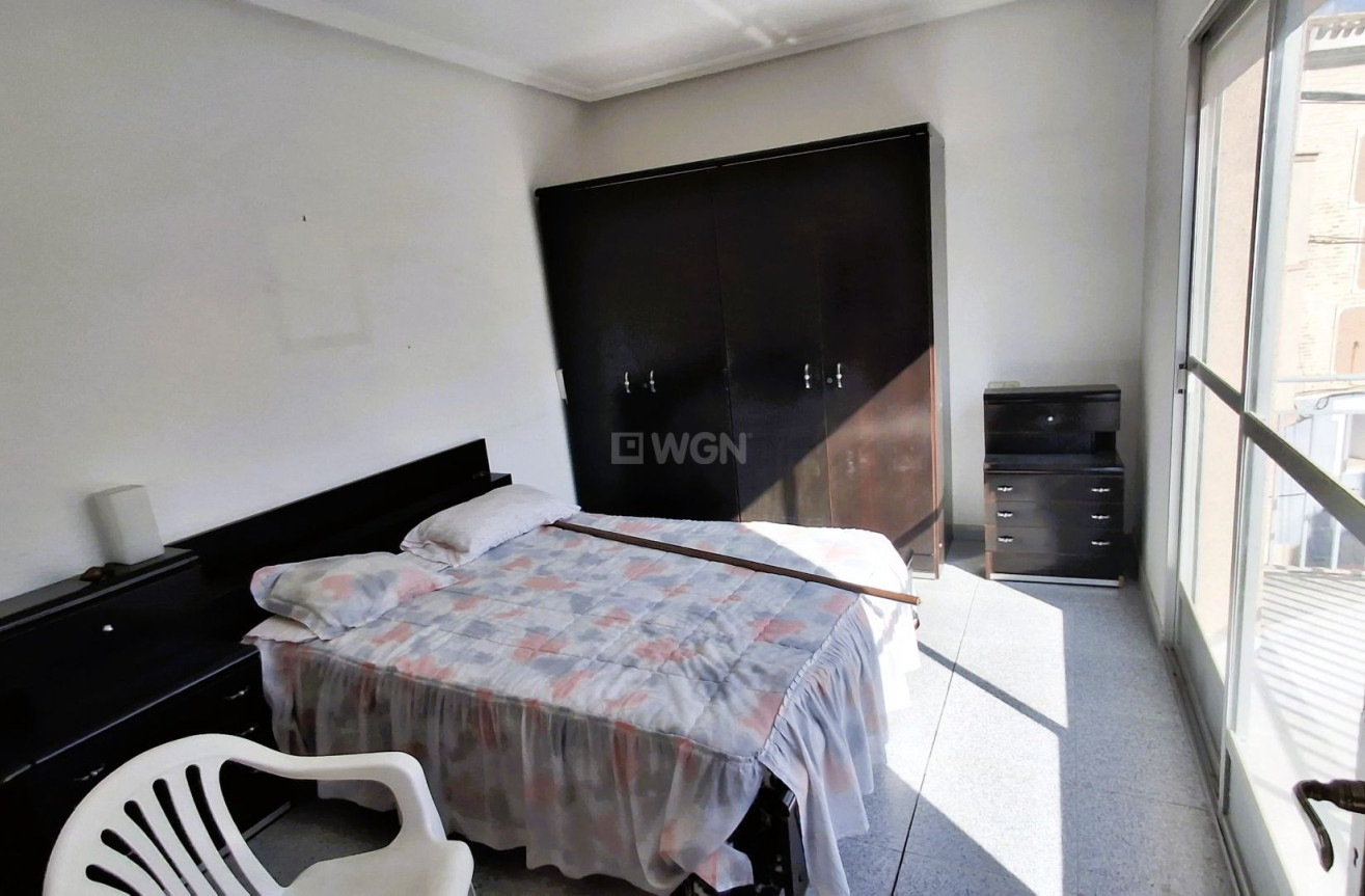 Odsprzedaż - Kamienica - Abanilla - Inland