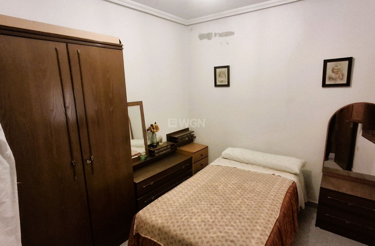 Odsprzedaż - Kamienica - Abanilla - Inland