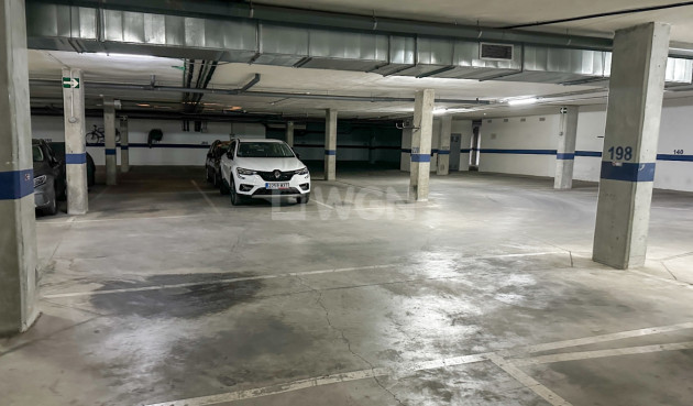 Odsprzedaż - Mieszkanie w bloku - Torrevieja - Costa Blanca