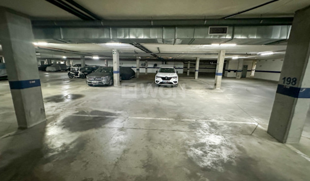 Odsprzedaż - Mieszkanie w bloku - Torrevieja - Costa Blanca