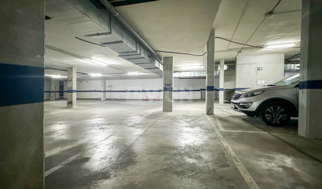 Odsprzedaż - Mieszkanie w bloku - Torrevieja - Costa Blanca