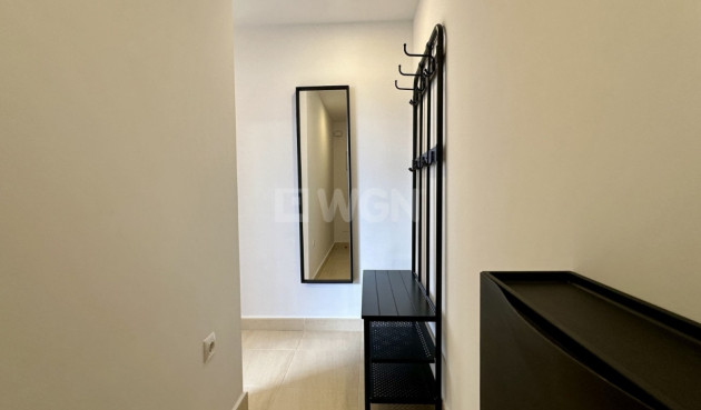 Odsprzedaż - Mieszkanie w bloku - San Miguel de Salinas - Inland