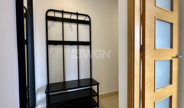 Odsprzedaż - Mieszkanie w bloku - San Miguel de Salinas - Inland