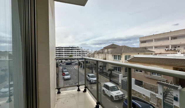 Odsprzedaż - Mieszkanie w bloku - San Miguel de Salinas - Inland