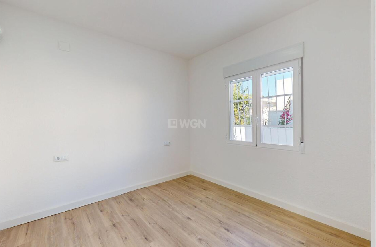 Odsprzedaż - Bungalow - Villamartin - Costa Blanca