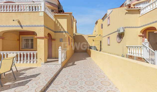 Odsprzedaż - Semi Detached Penthouse - Orihuela Costa - Costa Blanca