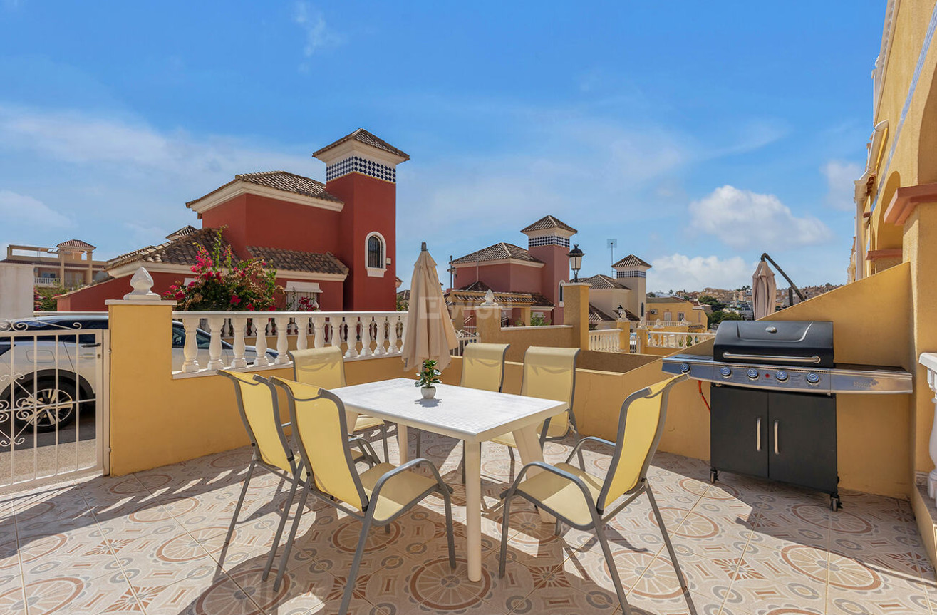 Odsprzedaż - Semi Detached Penthouse - Orihuela Costa - Costa Blanca