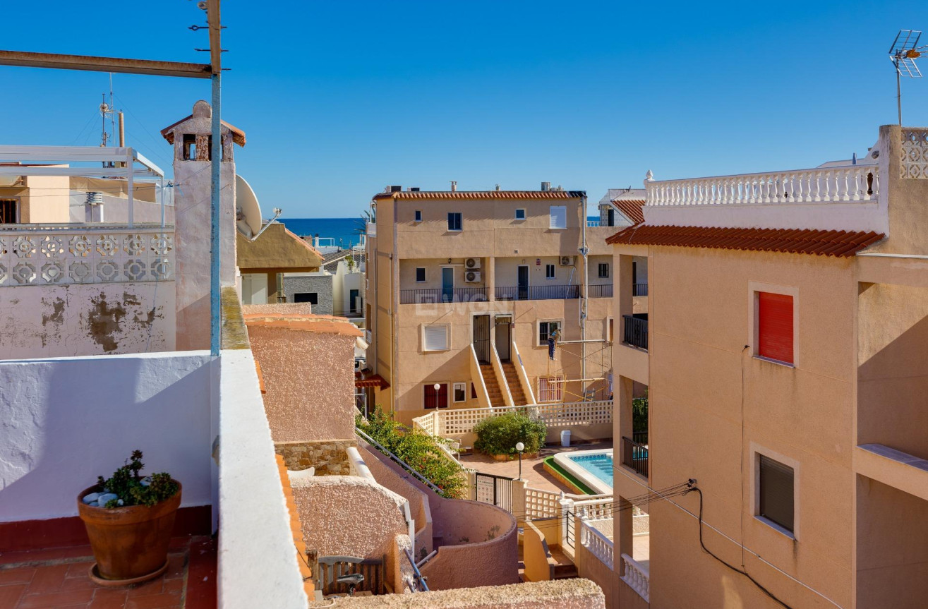 Odsprzedaż - Bungalow - Torrevieja - La Mata