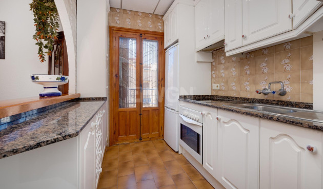 Odsprzedaż - Bungalow - Torrevieja - La Mata