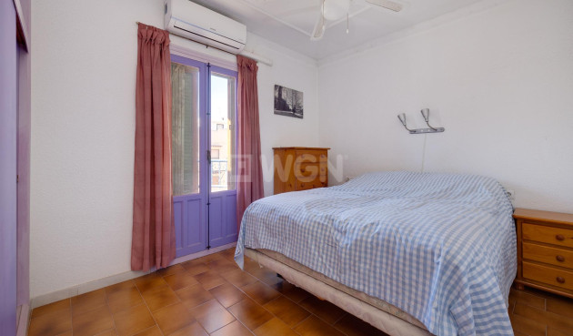 Odsprzedaż - Bungalow - Torrevieja - La Mata