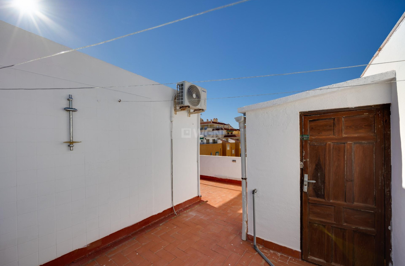 Odsprzedaż - Bungalow - Torrevieja - La Mata