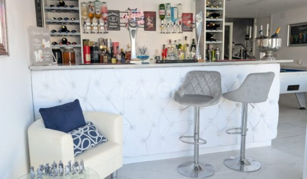 Odsprzedaż - Villa - Villamartin - Costa Blanca