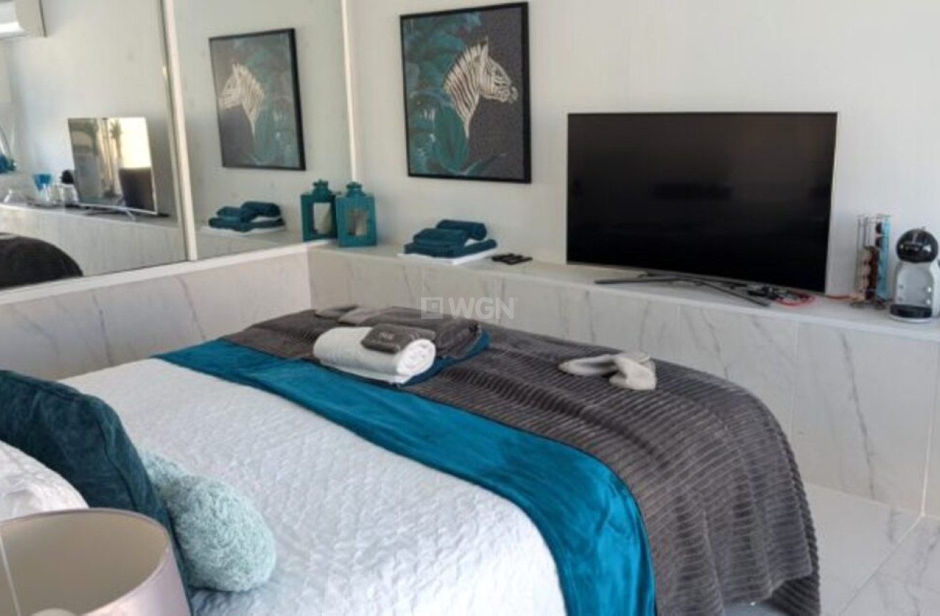 Odsprzedaż - Villa - Villamartin - Costa Blanca