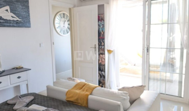 Odsprzedaż - Villa - Villamartin - Costa Blanca