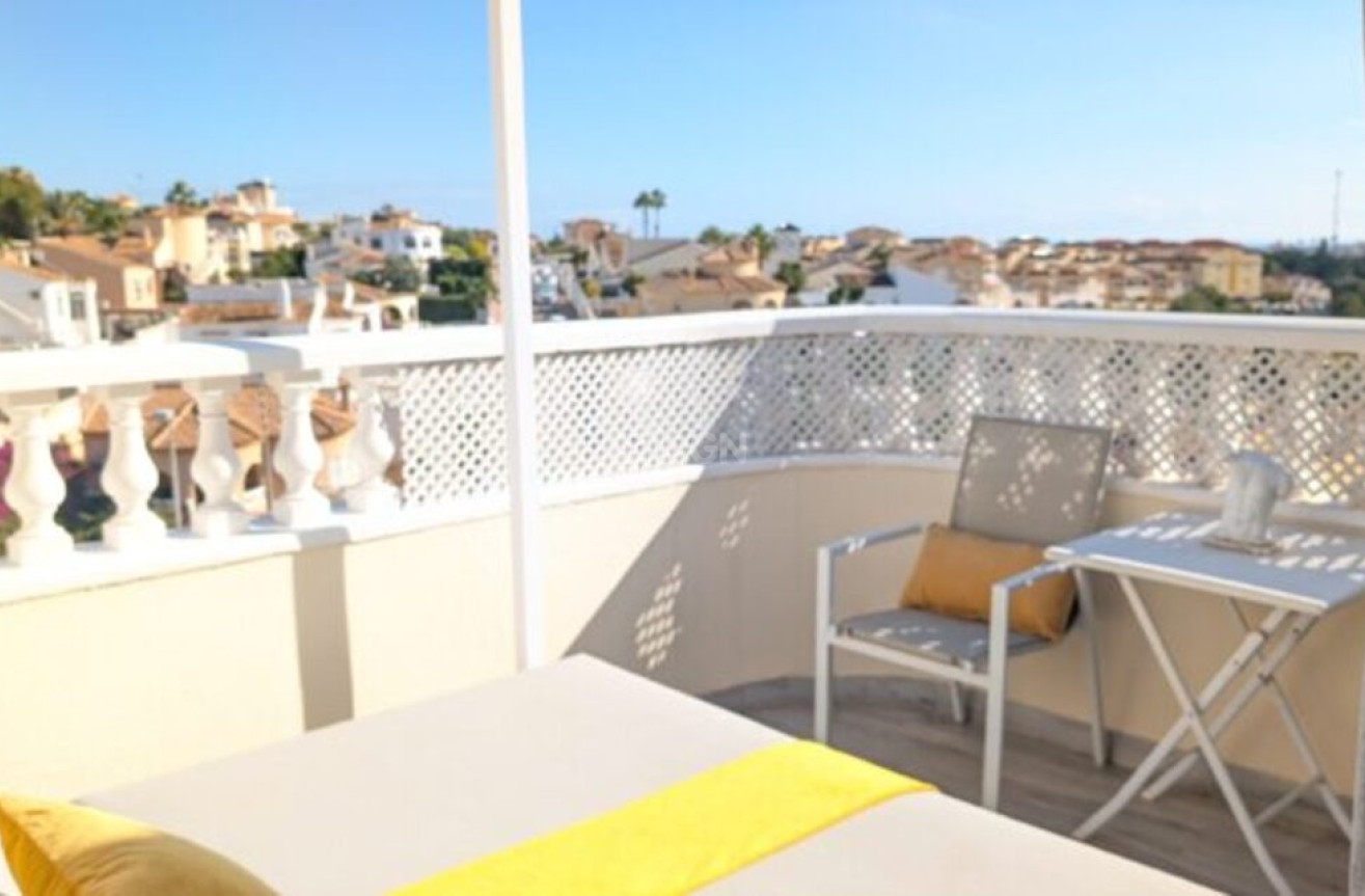 Odsprzedaż - Villa - Villamartin - Costa Blanca