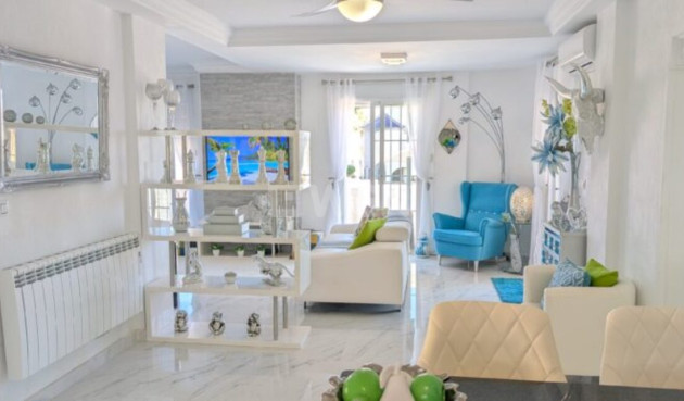 Odsprzedaż - Villa - Villamartin - Costa Blanca