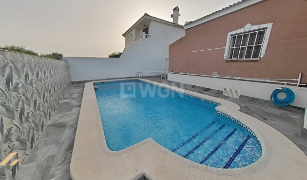 Wiederverkauf - Villa - Torrevieja - San Luis