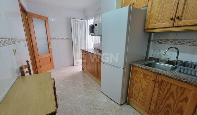 Odsprzedaż - Daszek - Torrevieja - Playa de los Locos