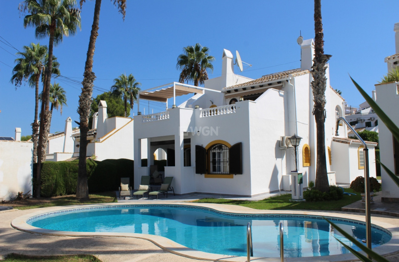Odsprzedaż - Villa - Orihuela Costa - Costa Blanca