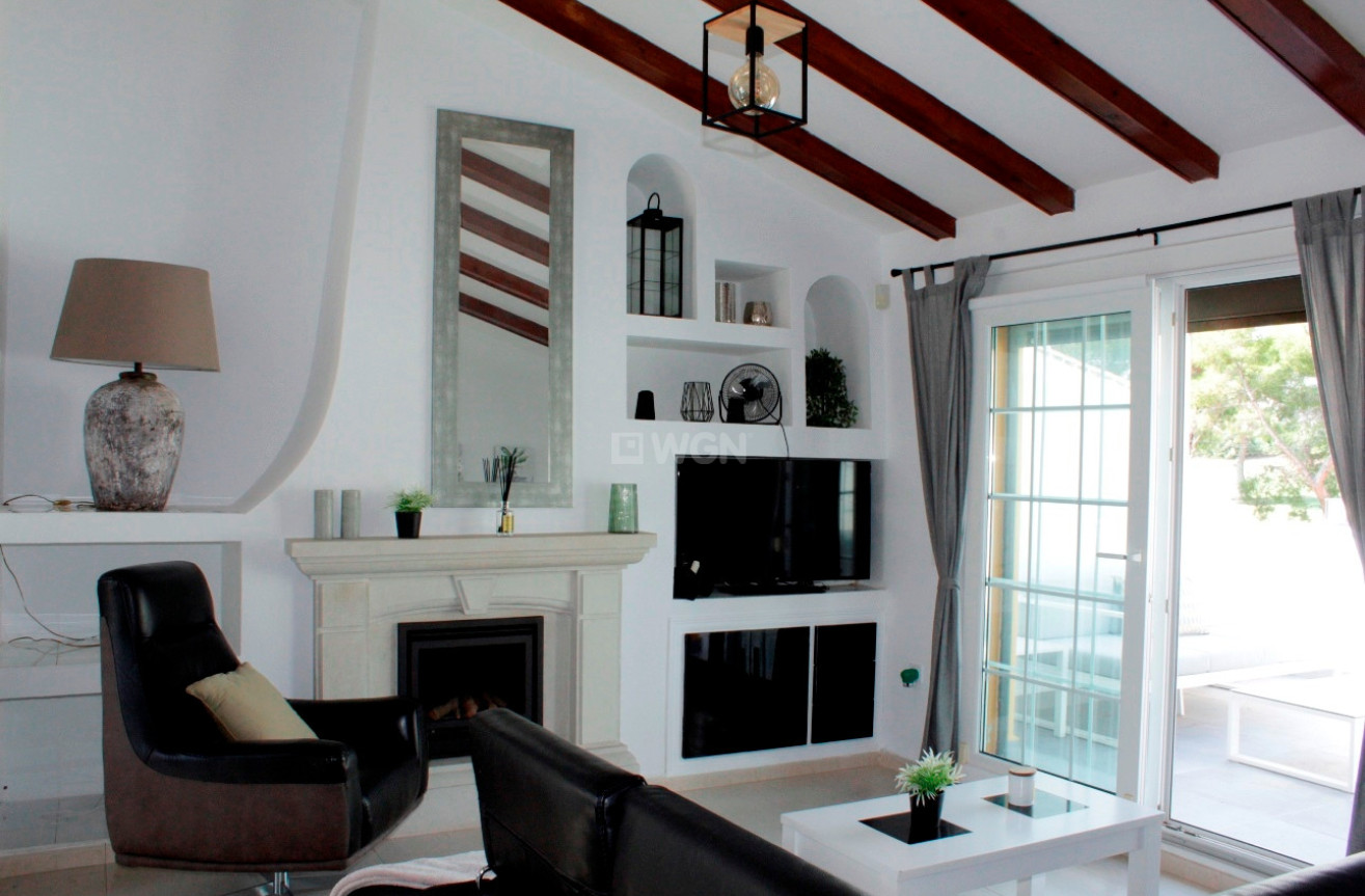 Odsprzedaż - Villa - Orihuela Costa - Costa Blanca