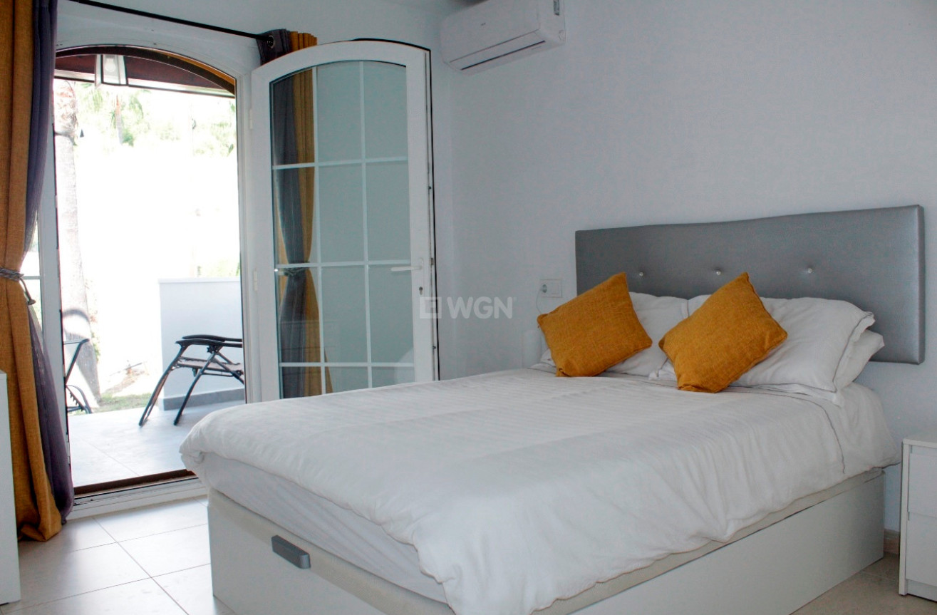 Odsprzedaż - Villa - Orihuela Costa - Costa Blanca